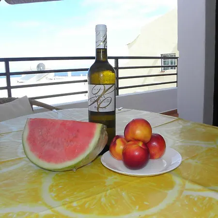 Oceanfront La Arena Apartment